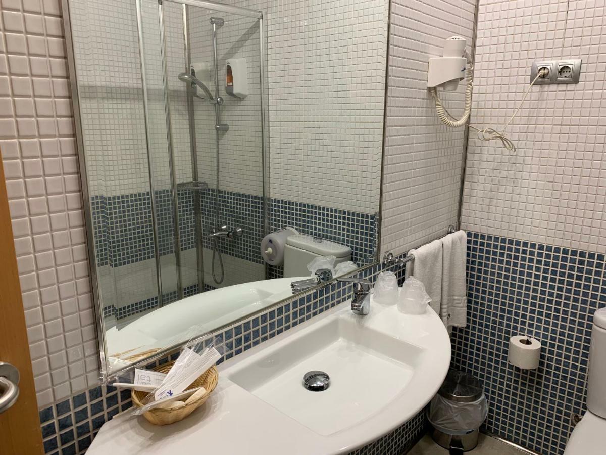 Hotel Castillo El Burgo エル・ブルゴ・ラネロ エクステリア 写真